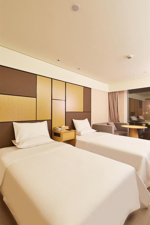 Ji Hotel Shanghai Lujiazui Buitenkant foto